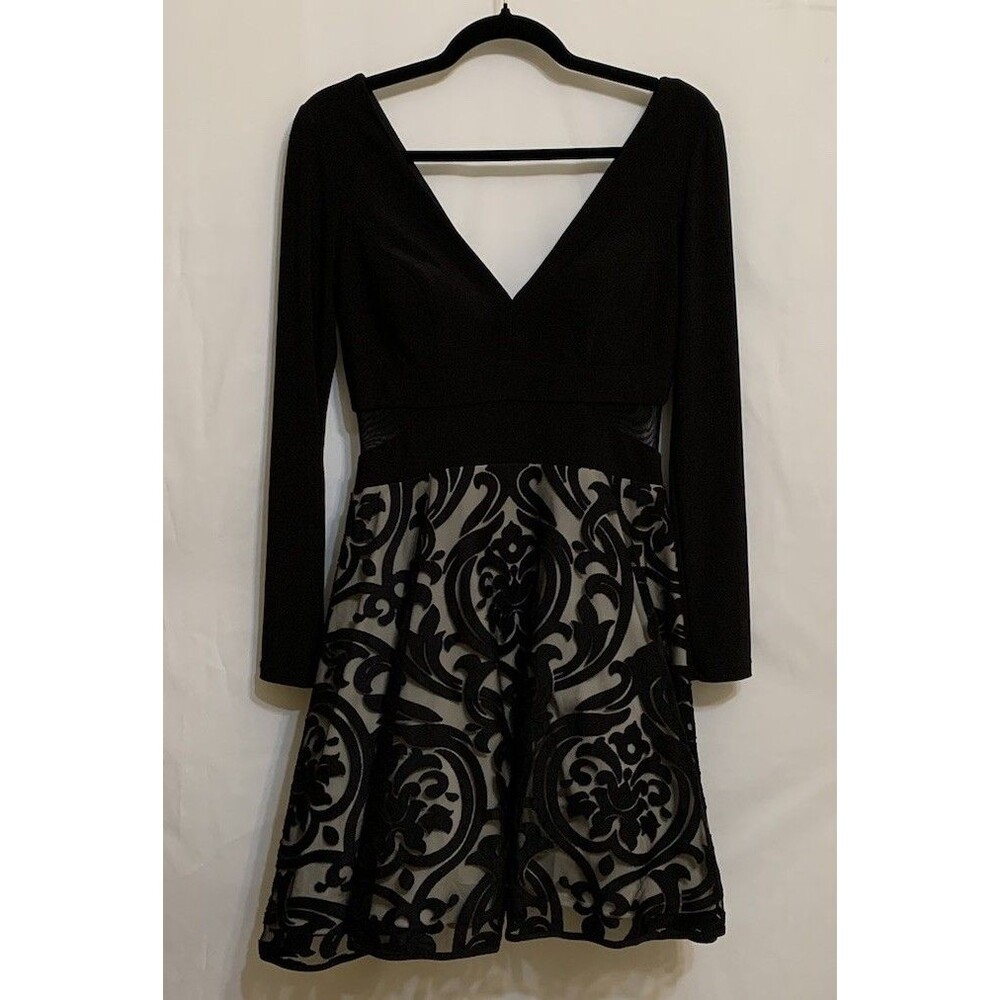 Xscape Womens Size 8 Dress Cocktail Party Black 3D Floral Appliqué Fit & Flare